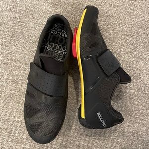 Pearl Izumi x SoulCycle unisex Legend cycling shoes